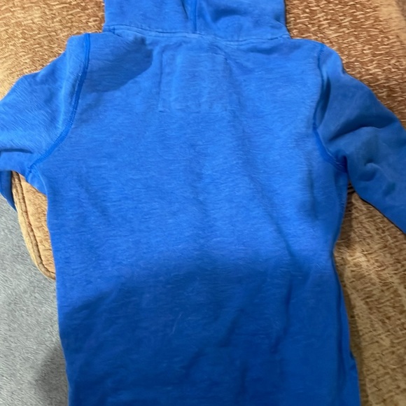 Abercrombie & Fitch sweatshirt hoodie size medium - Picture 7 of 7